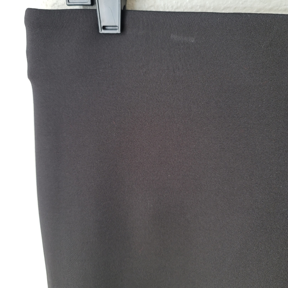 Carmen Marc Valvo Women's Pencil Skirt, Size 10, Color Black - Picture 2 of 8